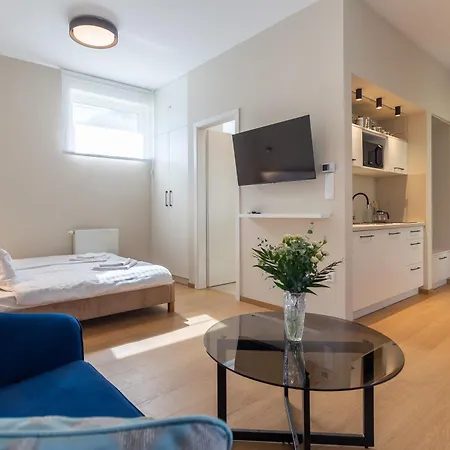 Nemes The Great - Petite Apartment