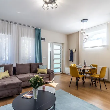 Apartment Nemes The Great - Petite