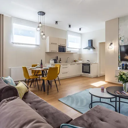 Nemes The Great - Petite דירה *